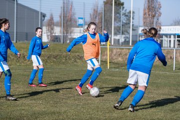 Bild 56 - wBJ Holstein Kiel II - Kieler MTV : Ergebnis: 2:1